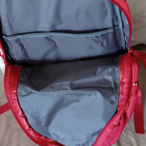 Supreme Backpack - Picture 3 of 3